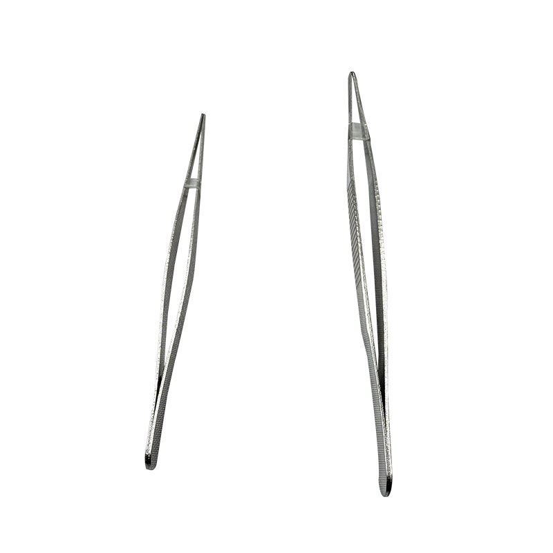 Pinze e strumenti chirurgici in acciaio inossidabile